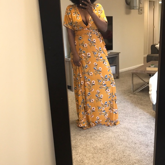Flora maxi wrap dress - Picture 3 of 5